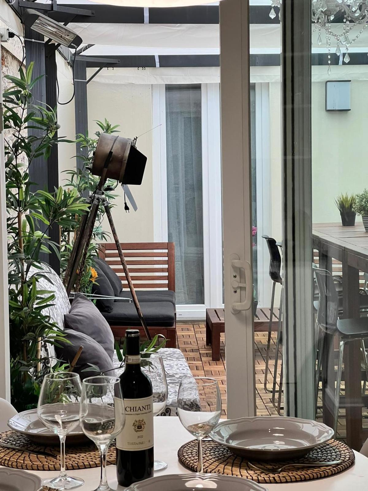 New Ground Floor And Patio * Florencia