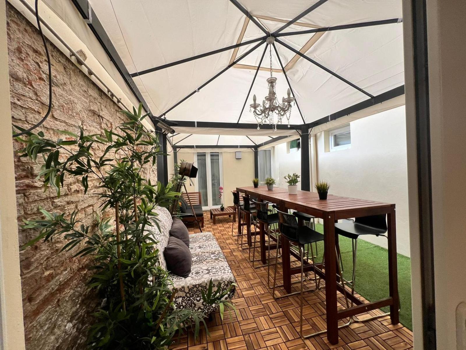 New Ground Floor And Patio Apartamento Florencia